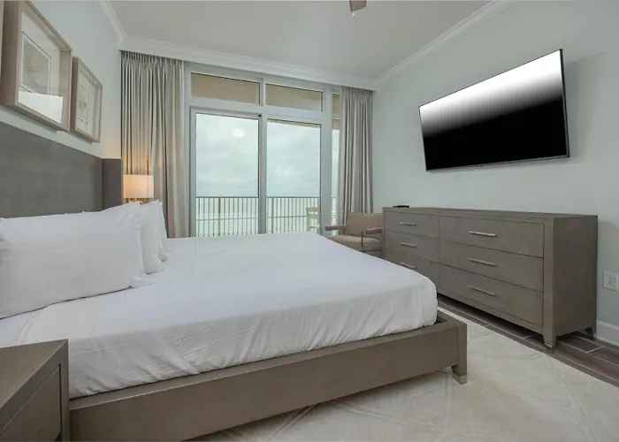 Phoenix Gulf Towers 1405 Apartment *